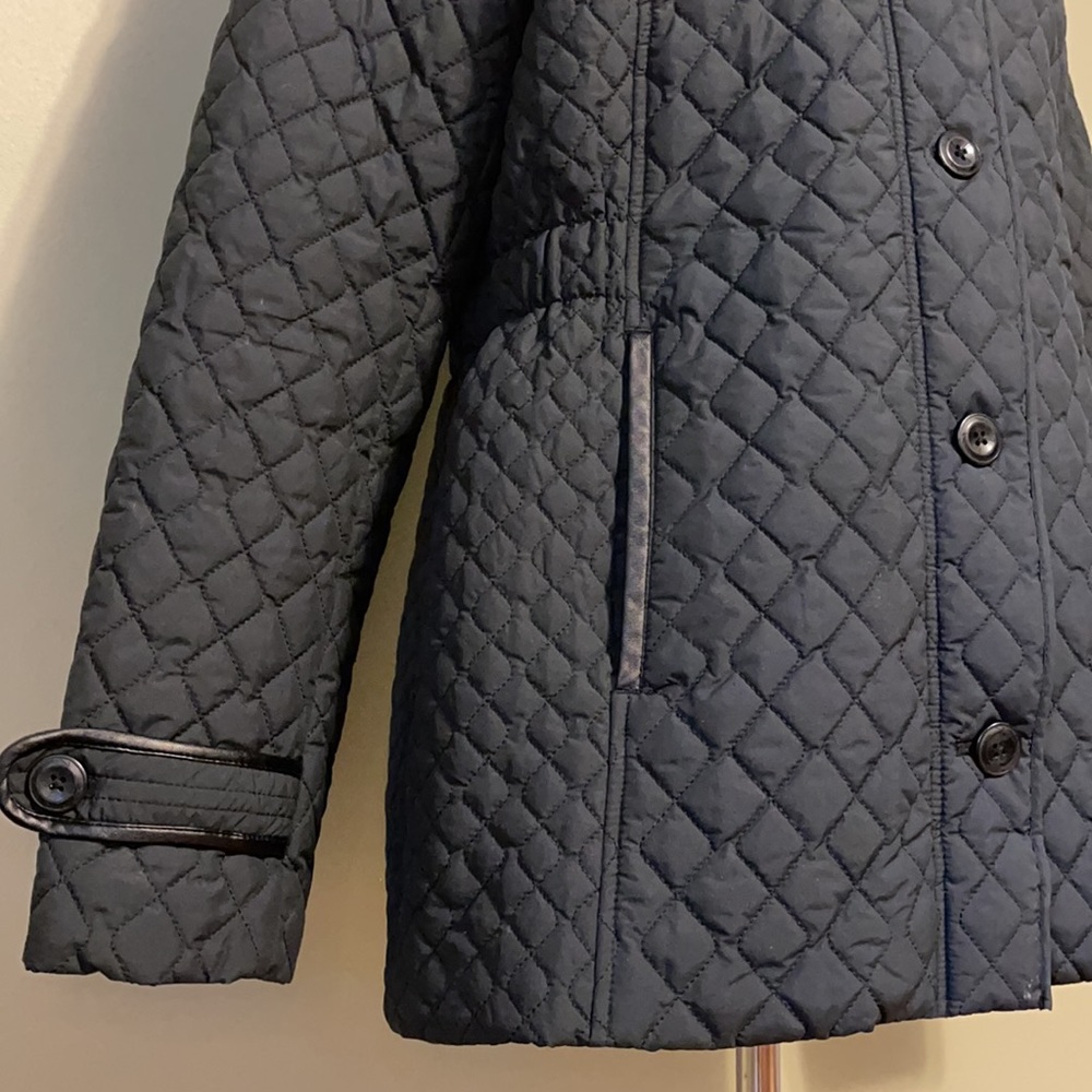 Lands’ End Women’s Small Black Quilted Lightweight Button Down Coat Front Pocket - Picture 3 of 12